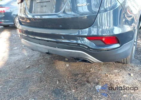 2018 Hyundai Santa Fe Sport 2.4L z USA, uszkodzony, nr VIN 5XYZT3LB8JG512999